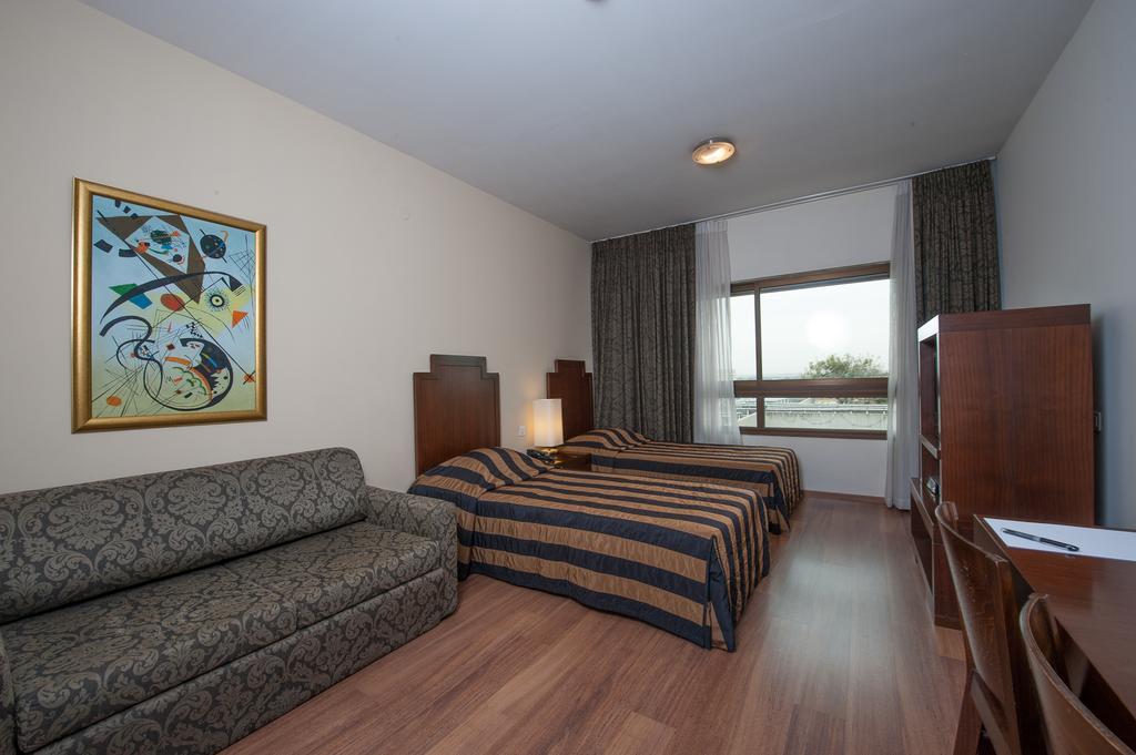 Apropo Hotel Ramat Gan Room photo